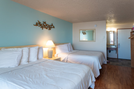 Terimore Bayfront Inn - Guest Room