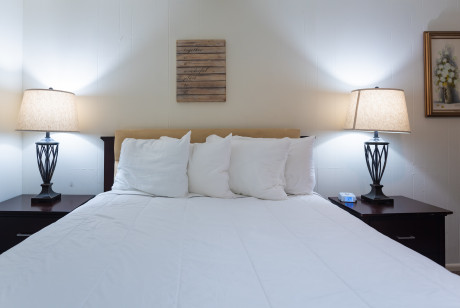Terimore Bayfront Inn - Guest Room